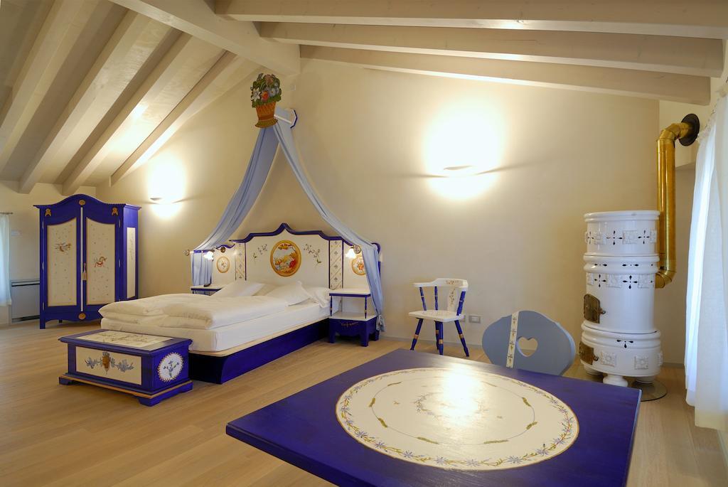 La Locanda Del Grop Tavagnacco Room photo